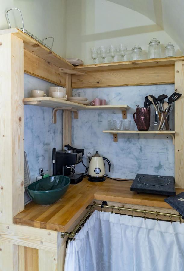 Apartman Charlotte V Dome So Studnou Na Streche Banska Stiavnica Ngoại thất bức ảnh