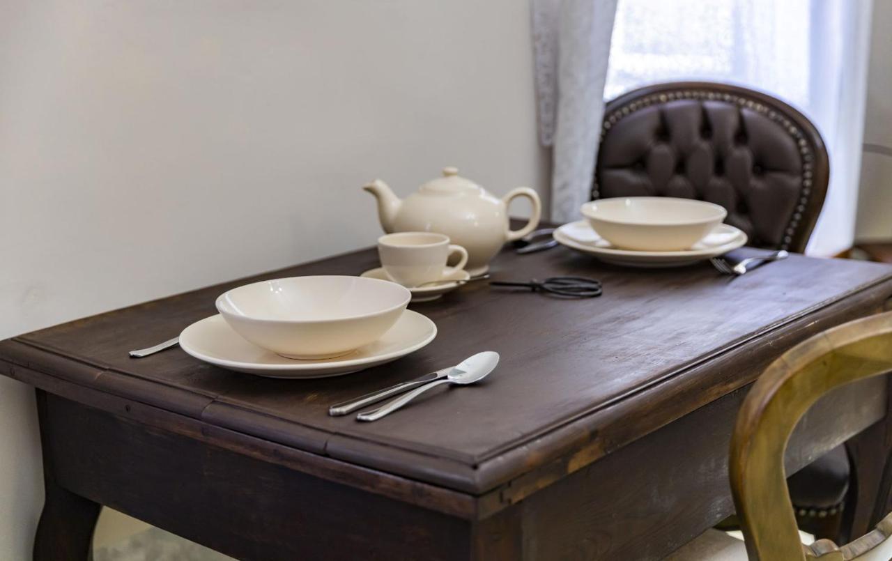 Apartman Charlotte V Dome So Studnou Na Streche Banska Stiavnica Ngoại thất bức ảnh