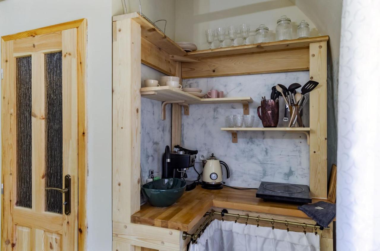 Apartman Charlotte V Dome So Studnou Na Streche Banska Stiavnica Ngoại thất bức ảnh